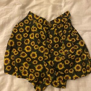 Sunflower high wasit shorts